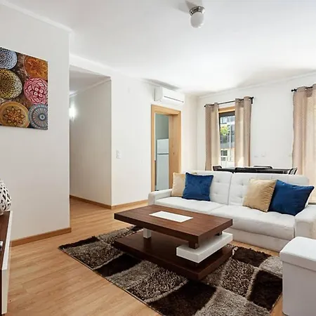 Apartment Privilege Flor *